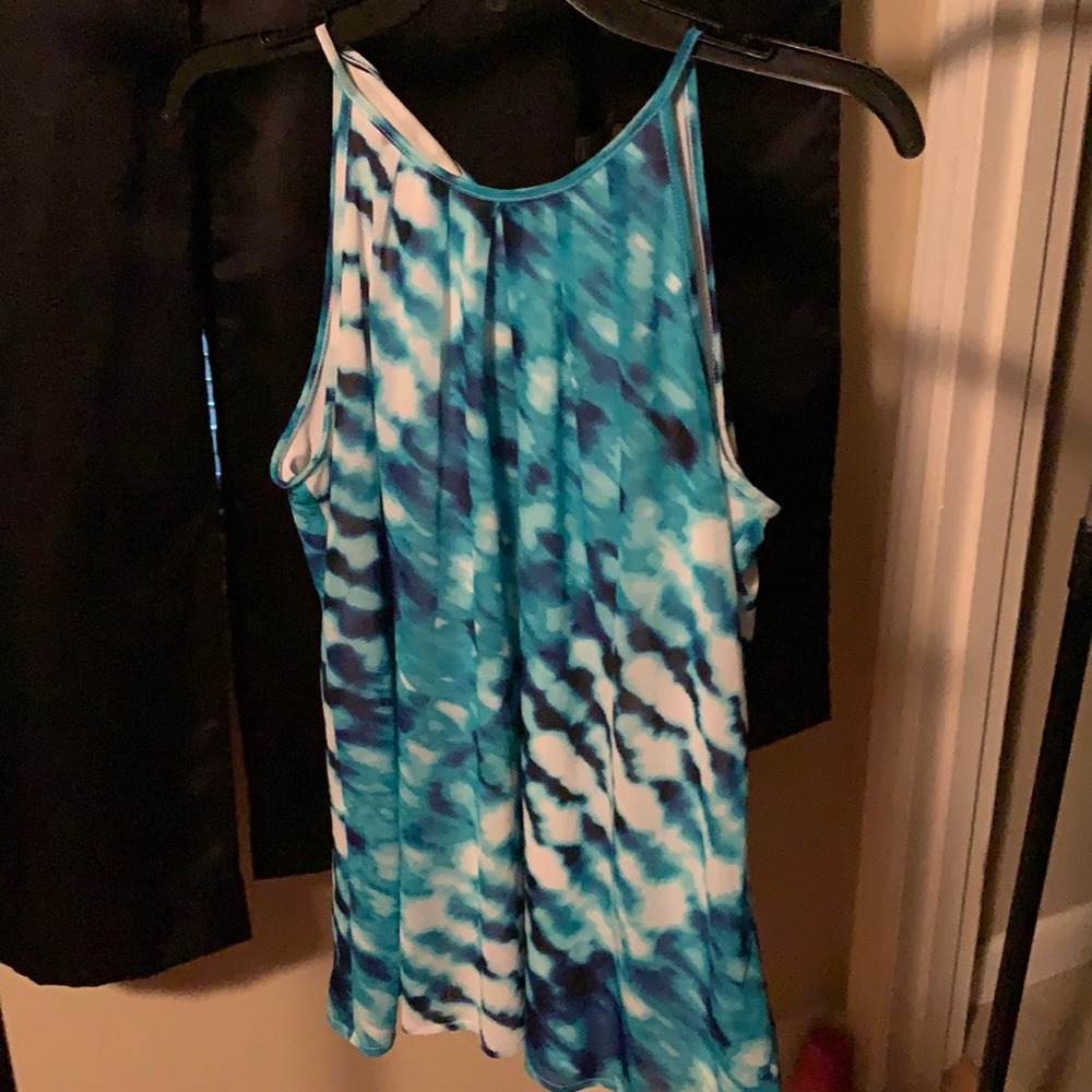 Sleeveless spaghetti strap ladies blouse